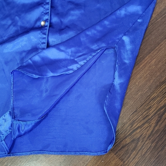 Victoria's Secret Vintage Blue Satin Pearl Button Nightie | Size P/S - Picture 5 of 9
